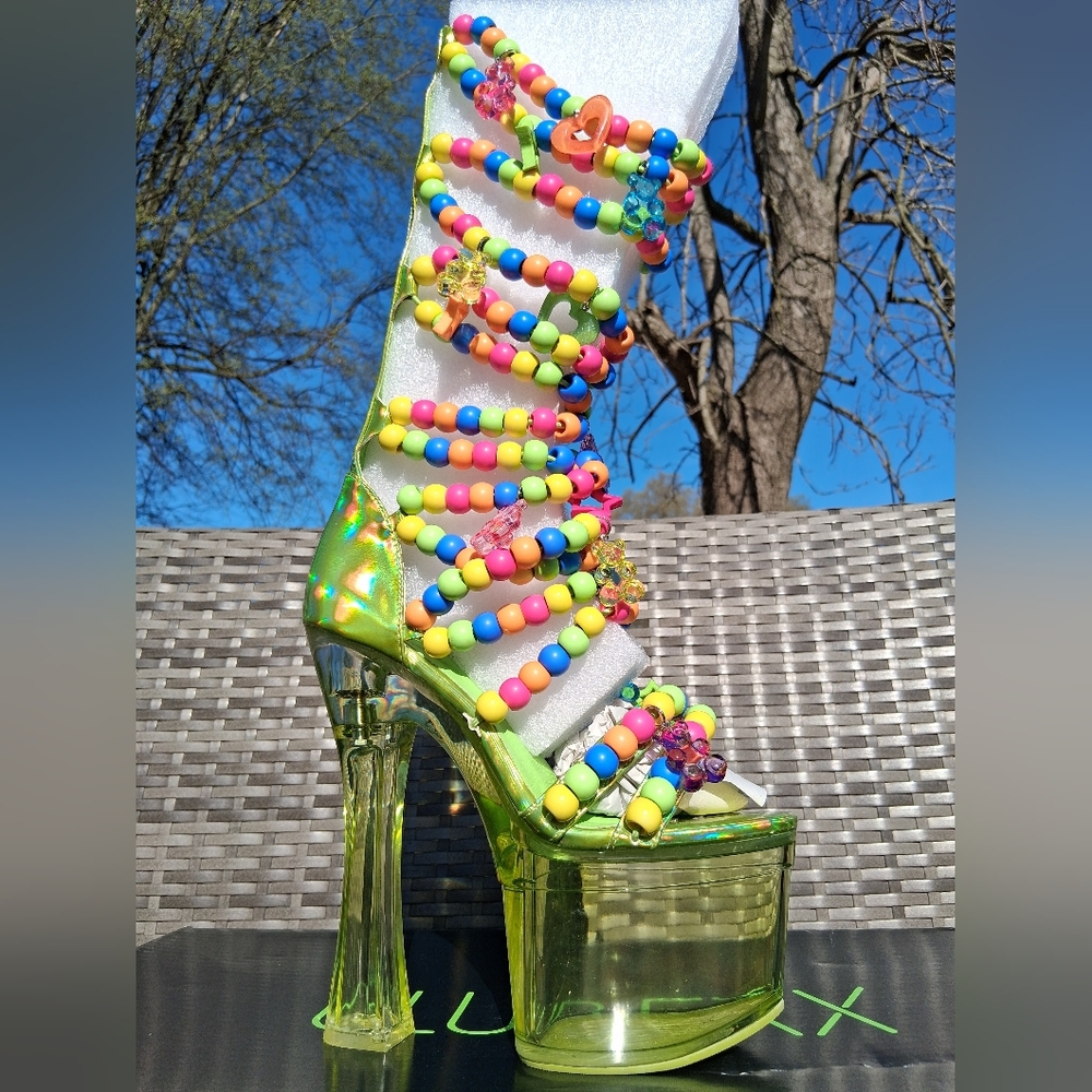 CLUB EXX® Beaded Holographic Clear Platform Rave Heels w/ Charms | Size 7 - Picture 3 of 10